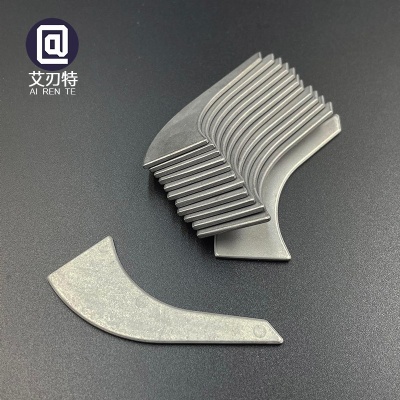 YG11 YG8 K30 Tungsten Carbide Curved Blade Sintered Cemented Carbide Curved Wedges Wear Resistant Tip