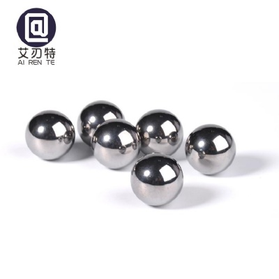 Tungsten carbide balls